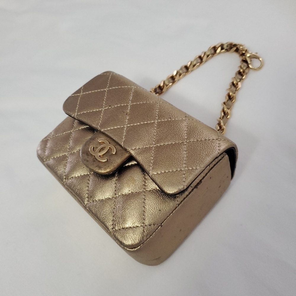 CHANEL Quilted Mini Flap Bag Charm Keychain Gold